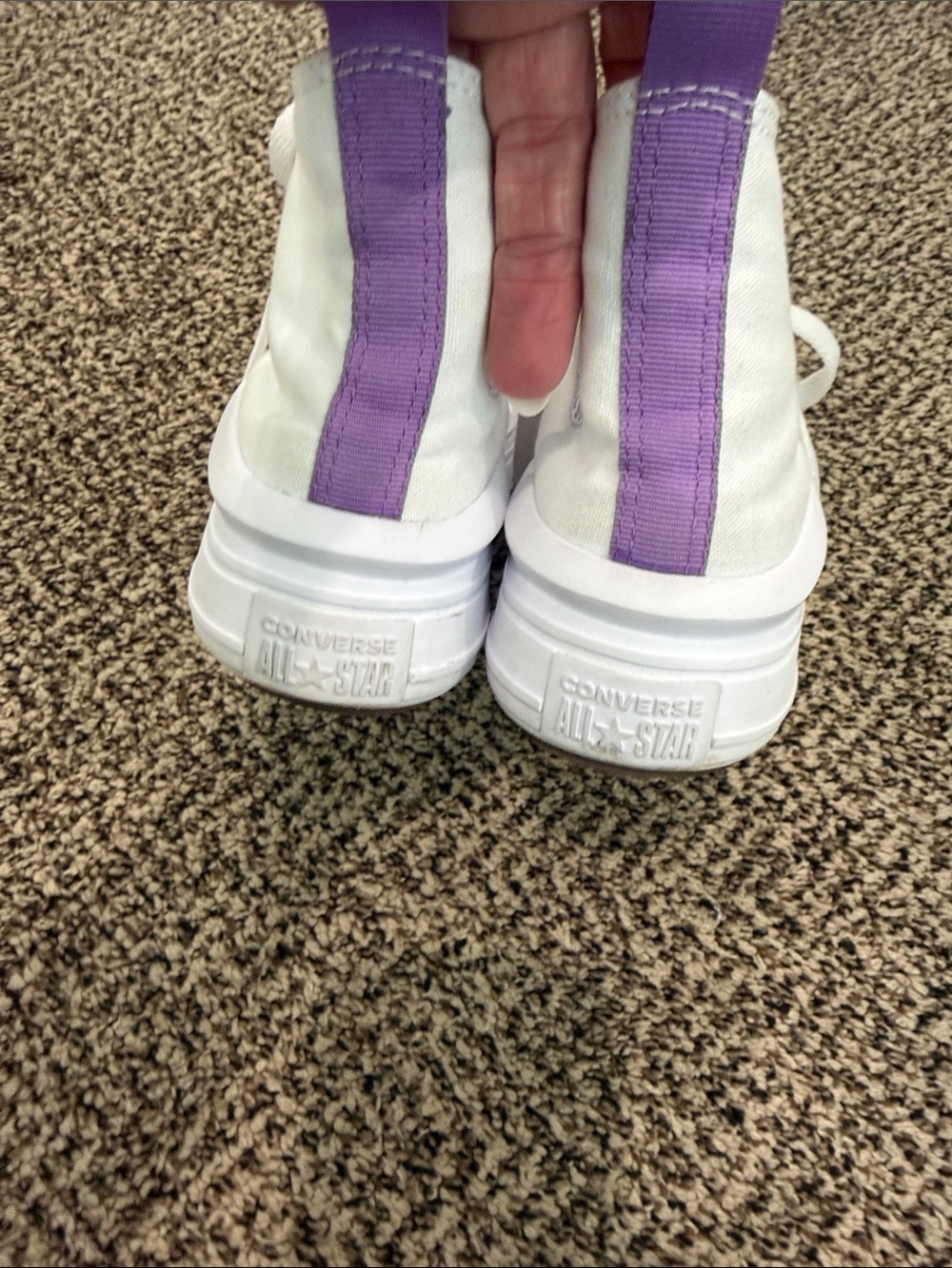 Converse girls White High-Top Sneakers with Purple Pull Tabs - Picture 4 of 9